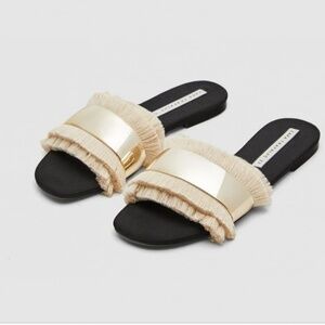 ZARA | SLIDE WITH FRINGE